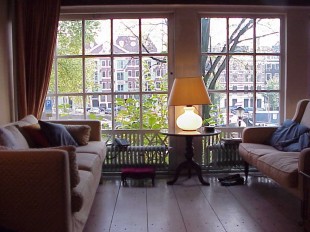 Estate Agents Amsterdam offer Property for sale in Amsterdam, The Netherlands